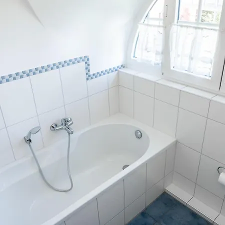 Holiday home Classic Reethaus Seepferdchen A6 Gramkow
