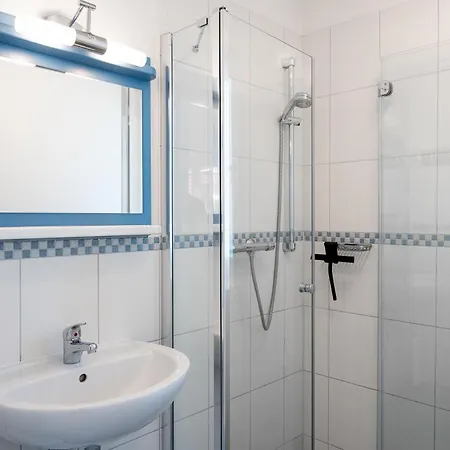 A 6 Reethaus Seepferdchen Gramkow